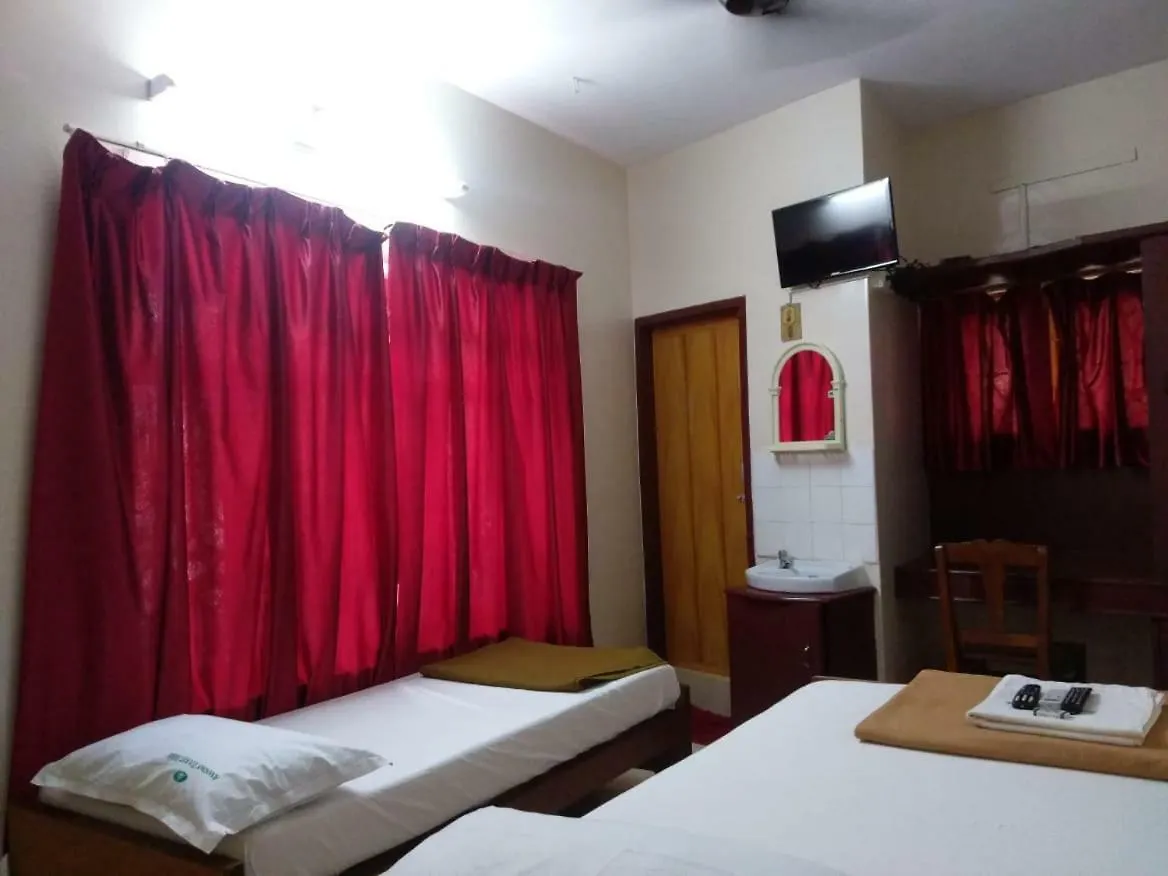 Anandan Tourist Home Varkala India