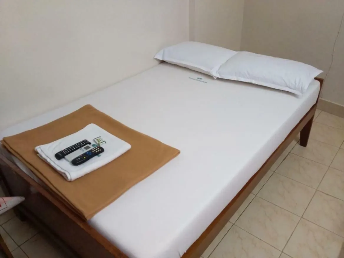 Anandan Tourist Home Varkala Hotel